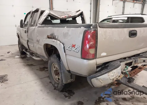 2004 Chevrolet Silverado 2500Hd Ls z USA, uszkodzony, nr VIN 1GCHK29U64E236644